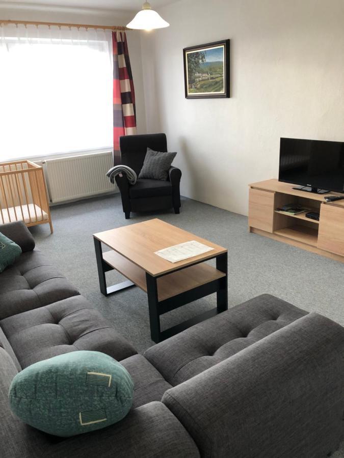 Apartman Orlik Nad Vltavou Orlík Exterior foto